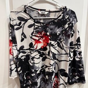 Alia Black and Red Floral 3/4 Sleeve Top